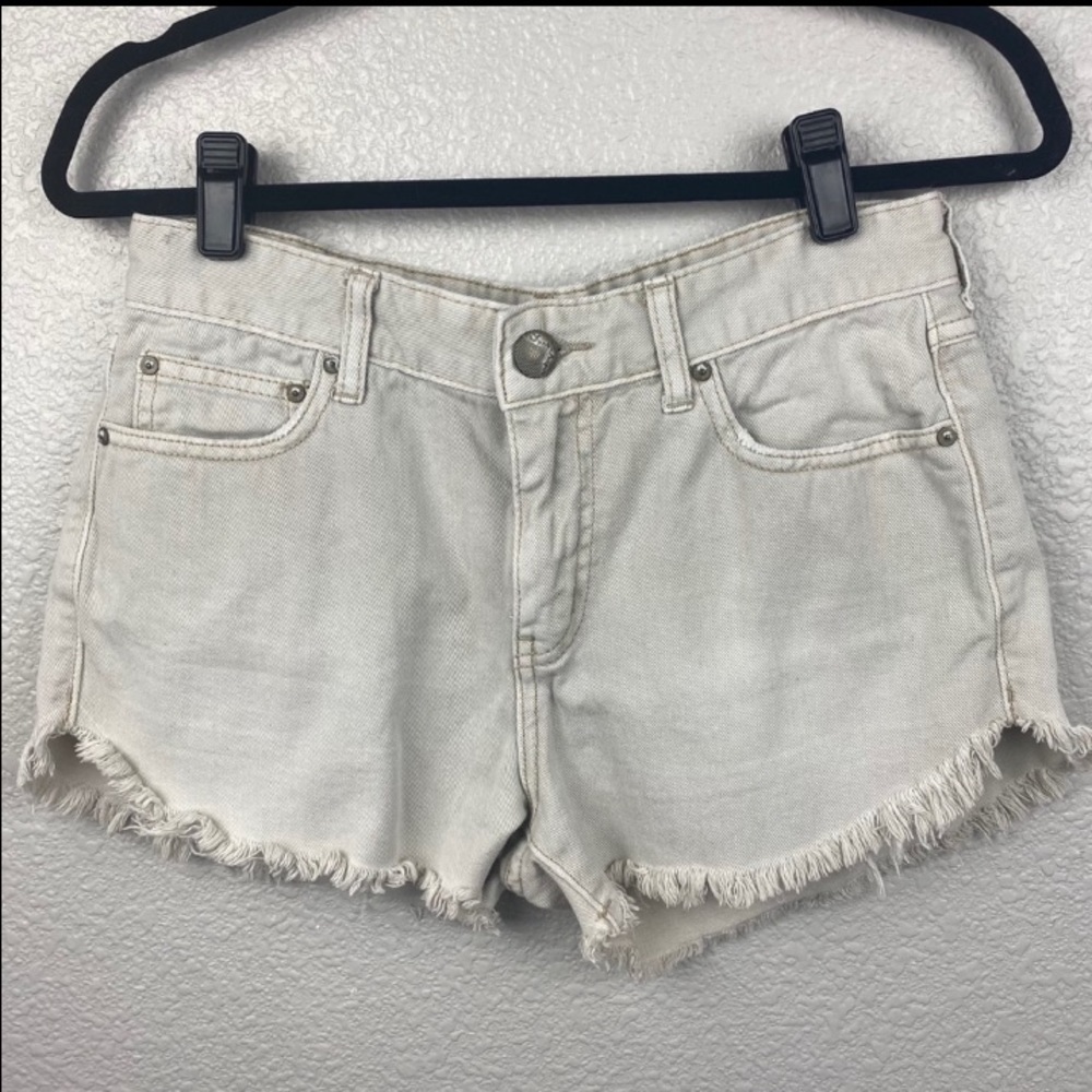 Free People Distressed Denim Shorts Size 27